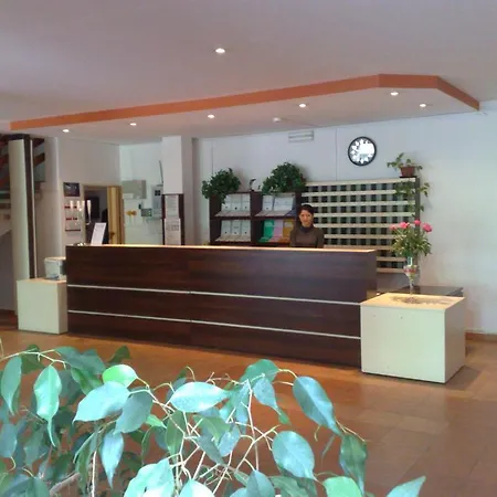 Irss Osrodek Szkoleniowy * Białobrzegi