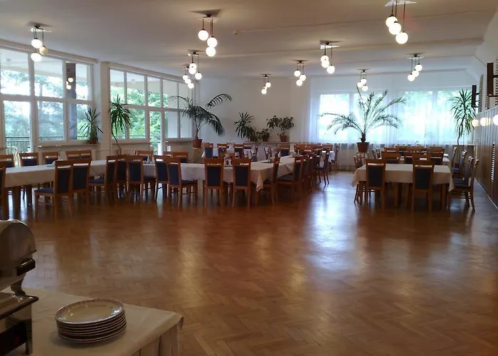 Irss Osrodek Szkoleniowy Ośrodek wypoczynkowy *